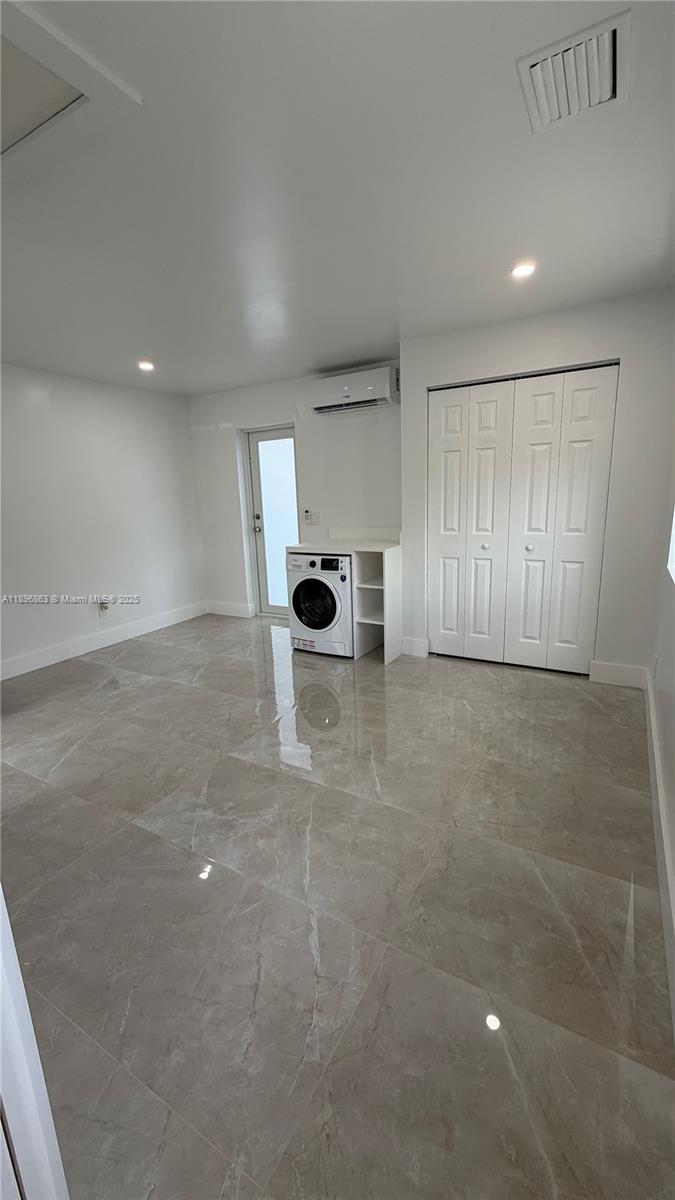 TIERRA ALTA - Residential Lease