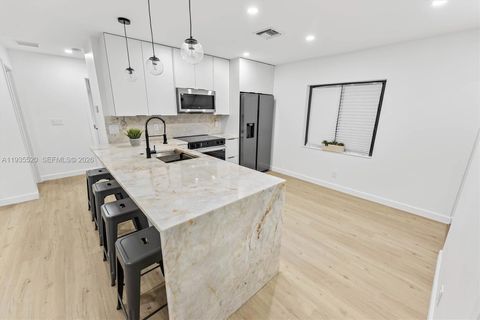 1101 SW 19th Ave Fort Lauderdale FL 33312