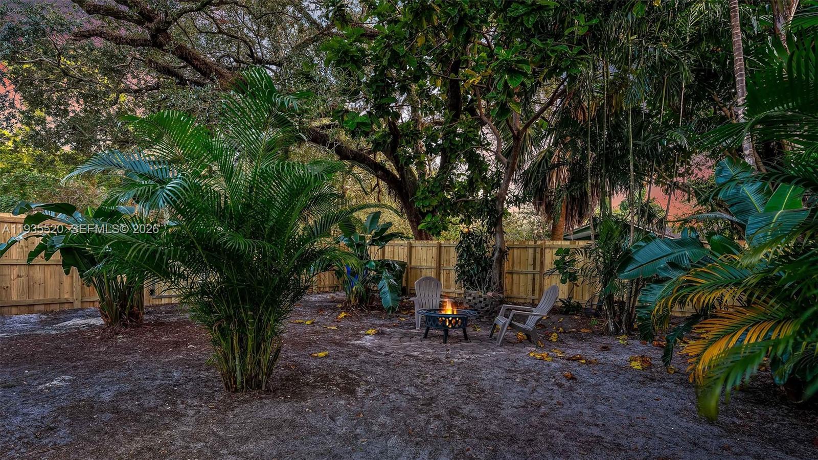 RIVERSIDE PARK - Residential