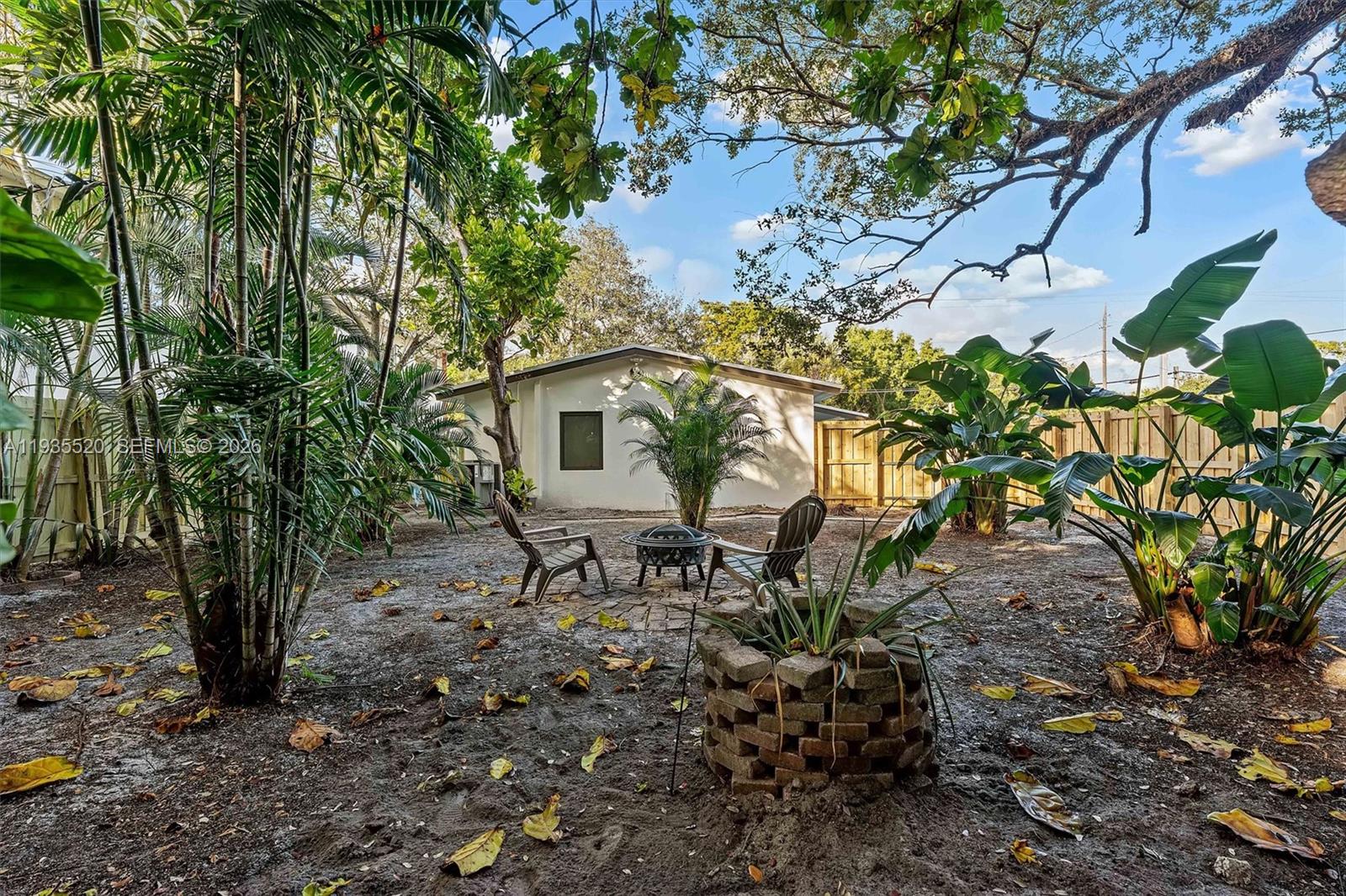 RIVERSIDE PARK - Residential