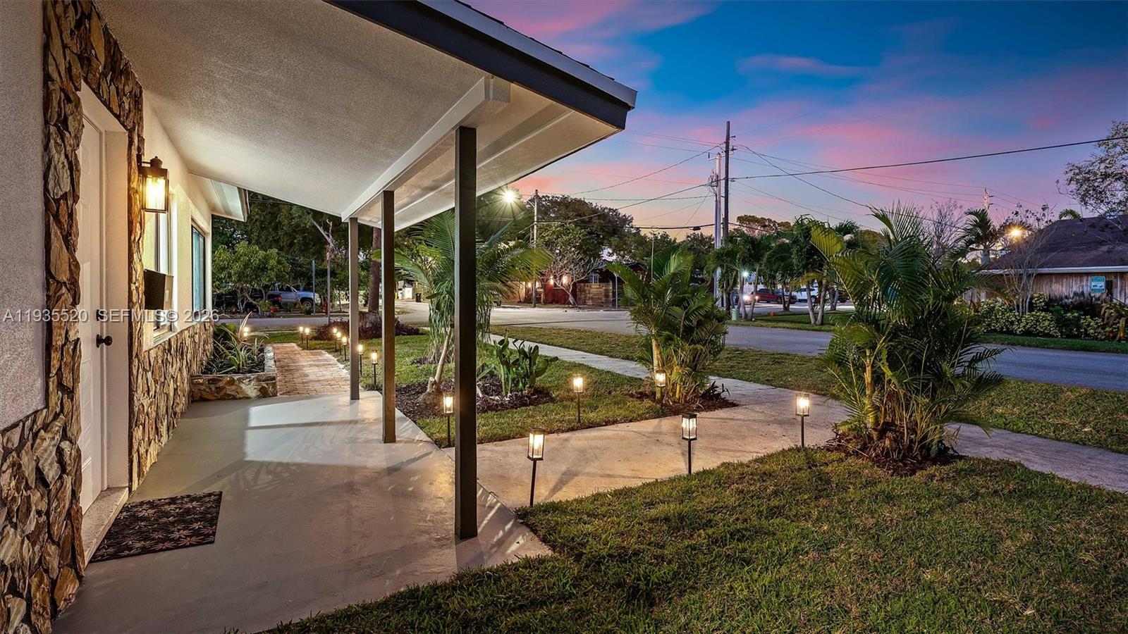 RIVERSIDE PARK - Residential