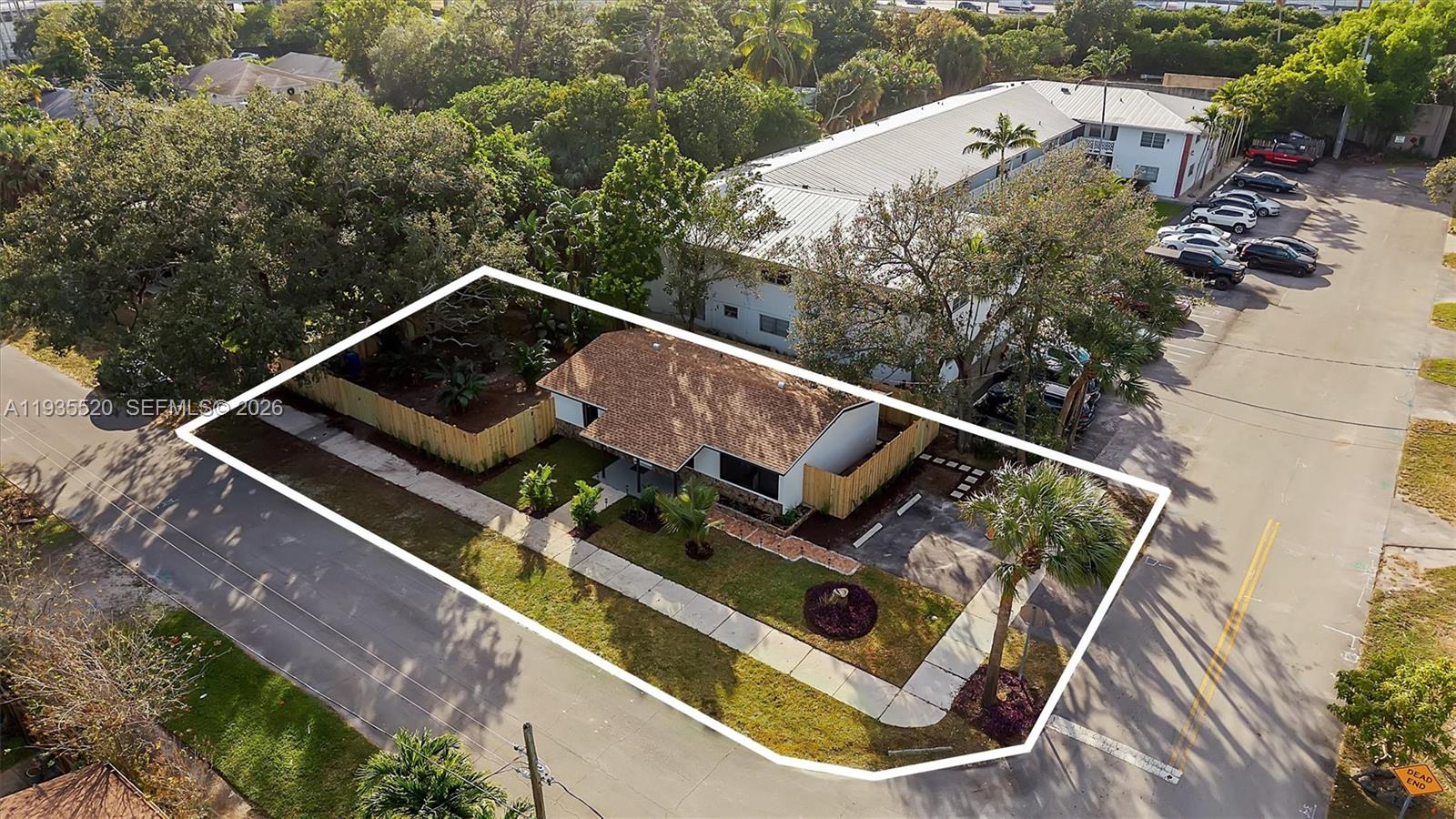 RIVERSIDE PARK - Residential