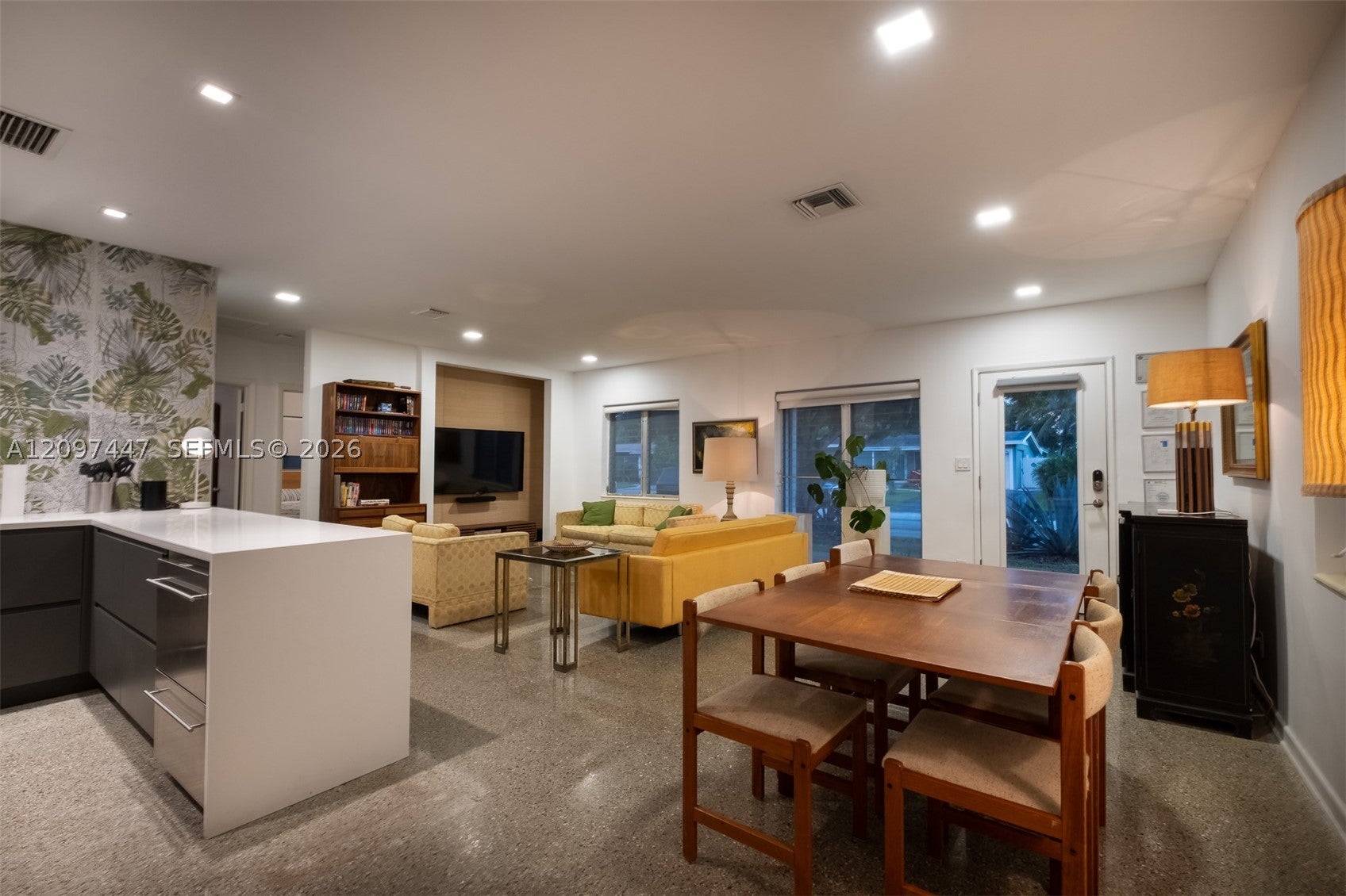 View photos, virtual tours, details... 401 NW 28th Ct