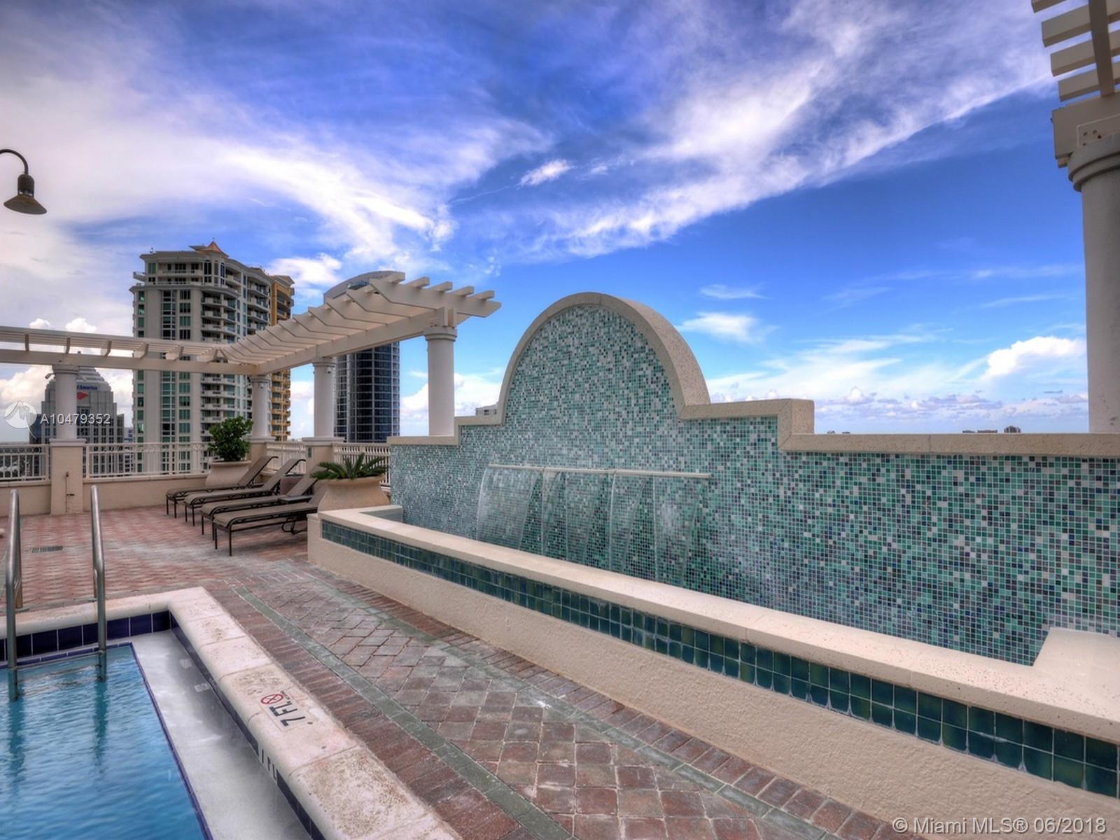 NURIVER LANDING CONDO - Residential Lease