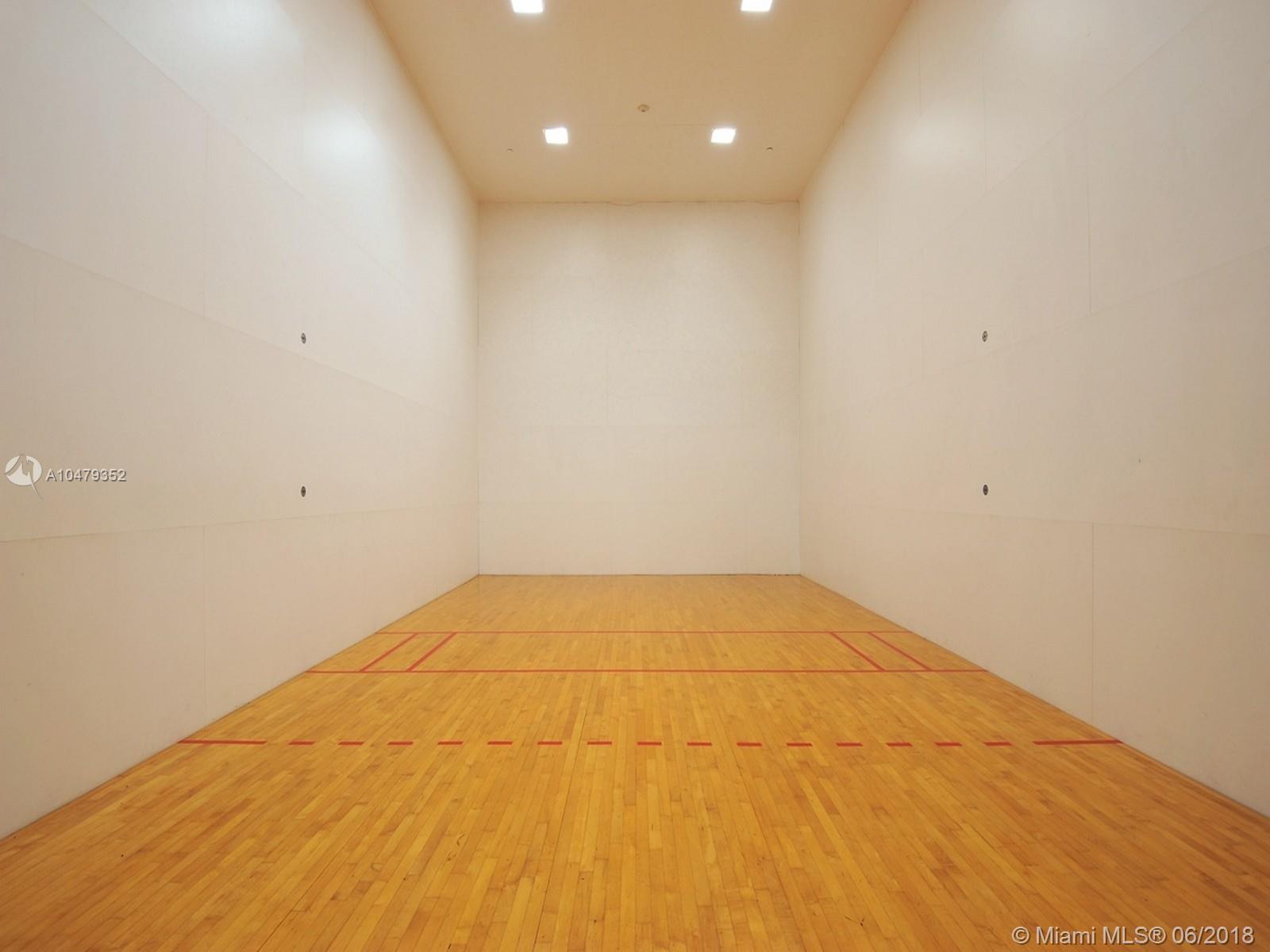 NURIVER LANDING CONDO - Residential Lease