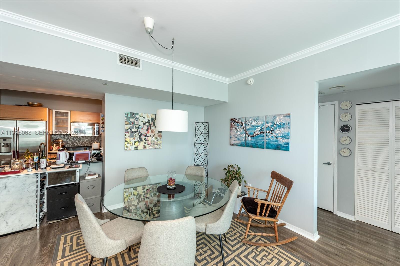 THE PLAZA 851 BRICKELL CO - Residential Lease