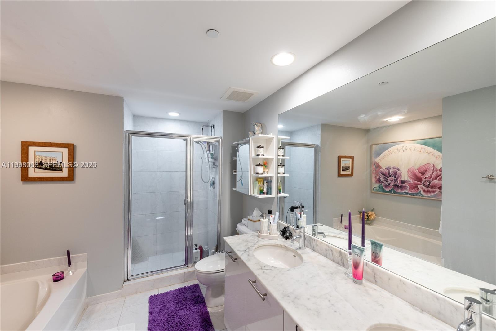 THE PLAZA 851 BRICKELL CO - Residential Lease