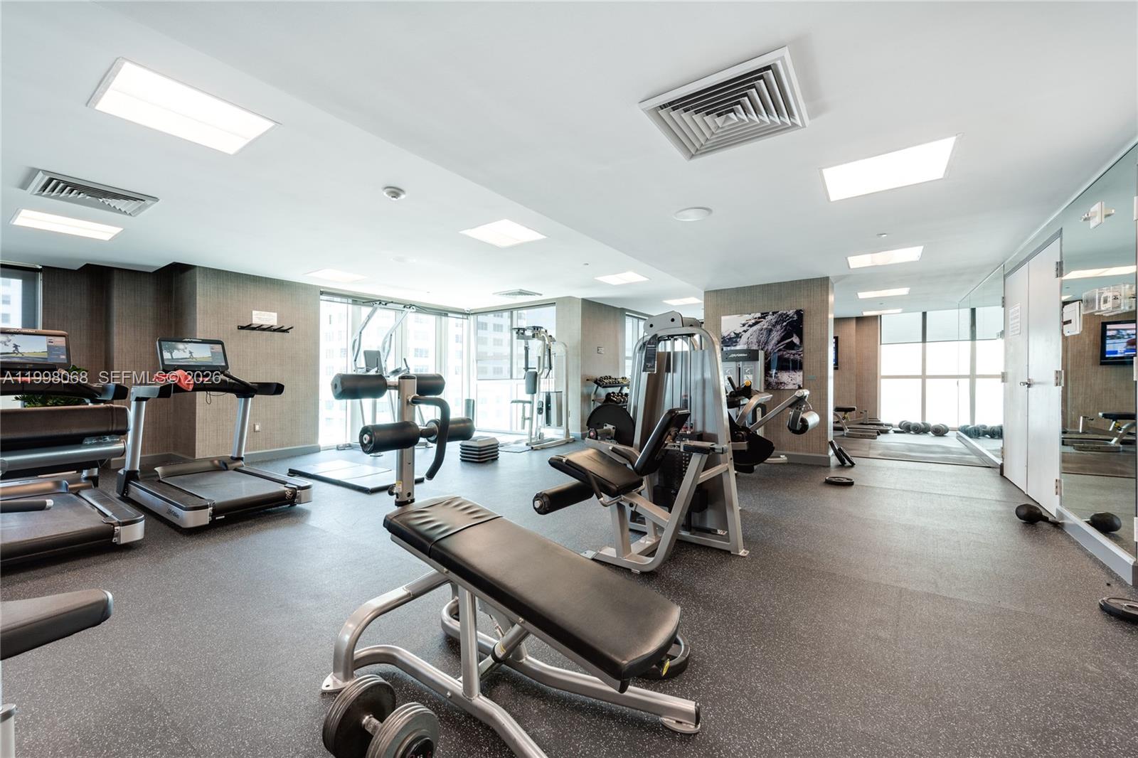 THE PLAZA 851 BRICKELL CO - Residential Lease