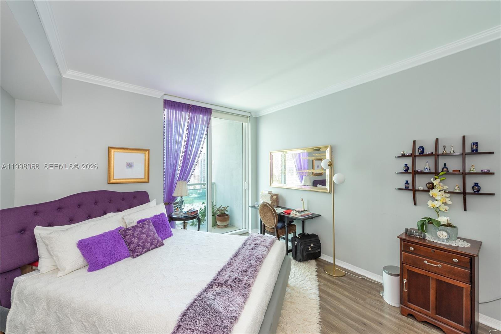 THE PLAZA 851 BRICKELL CO - Residential Lease