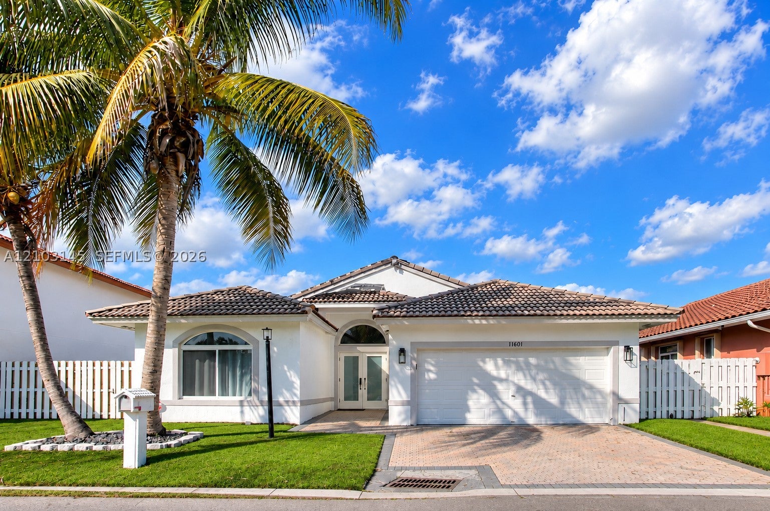 11611 SW 10th Ct