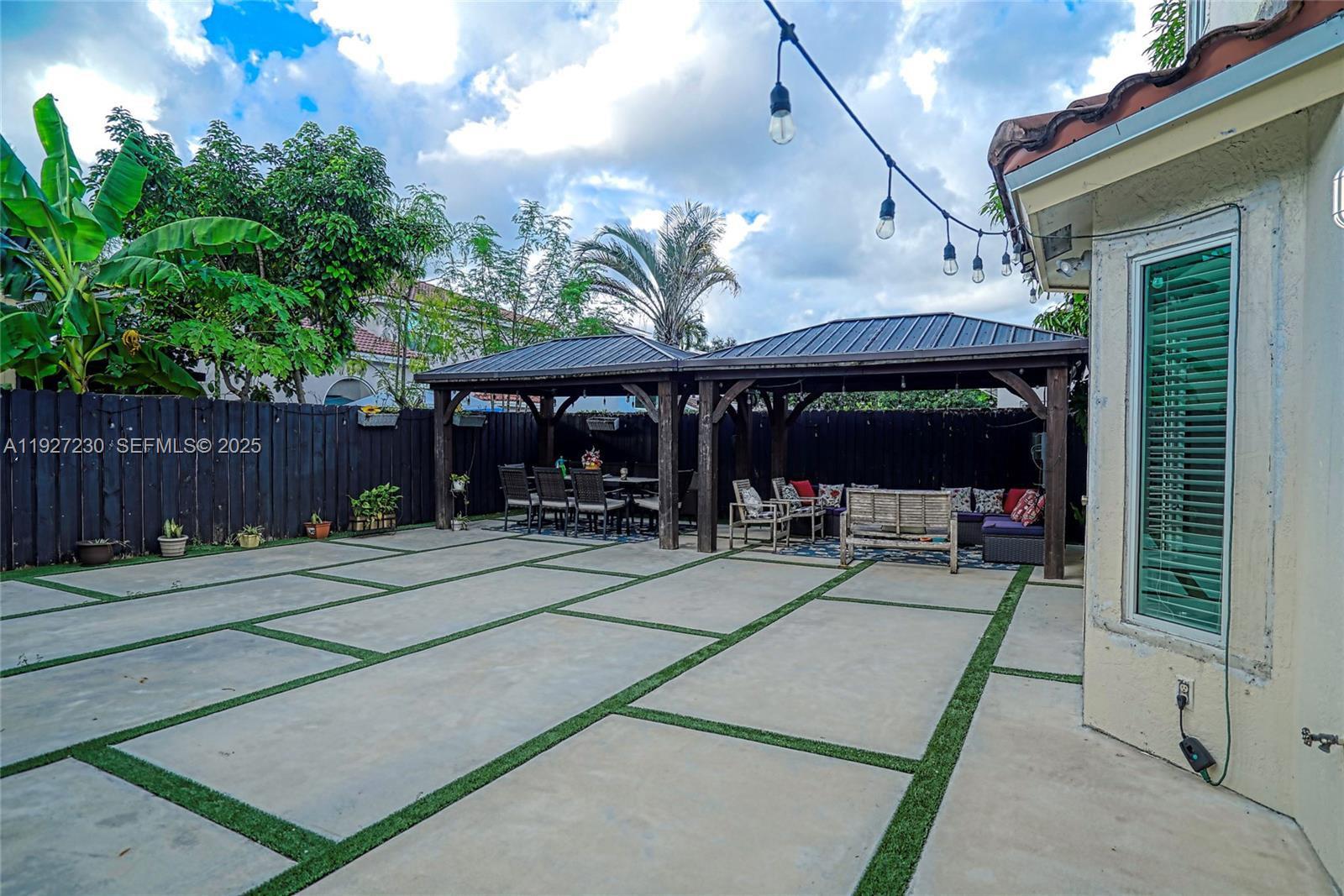 SAVANNAH PLAT 4 - Residential