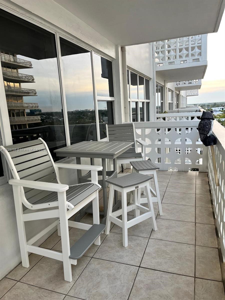 OCEAN SUMMIT CONDO - Residential Lease