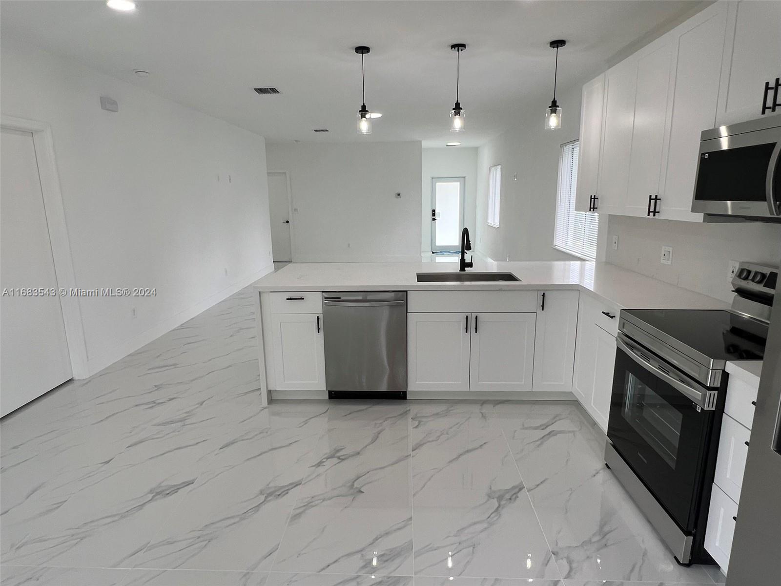 BRITAN ADD AMENDED PLAT - Residential