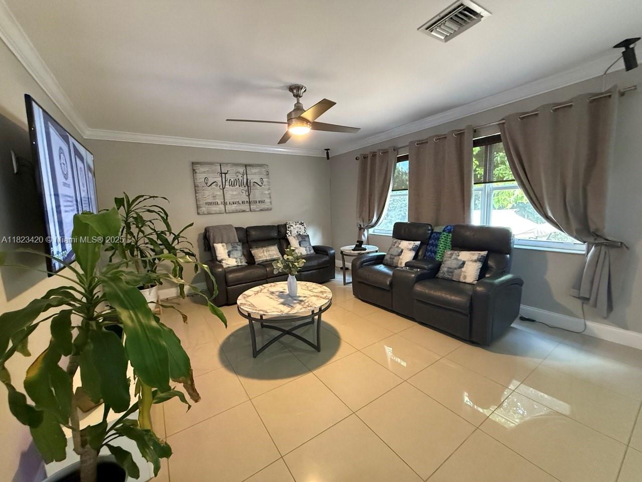 HAMMOCKS AT RIVERGLEN - Residential