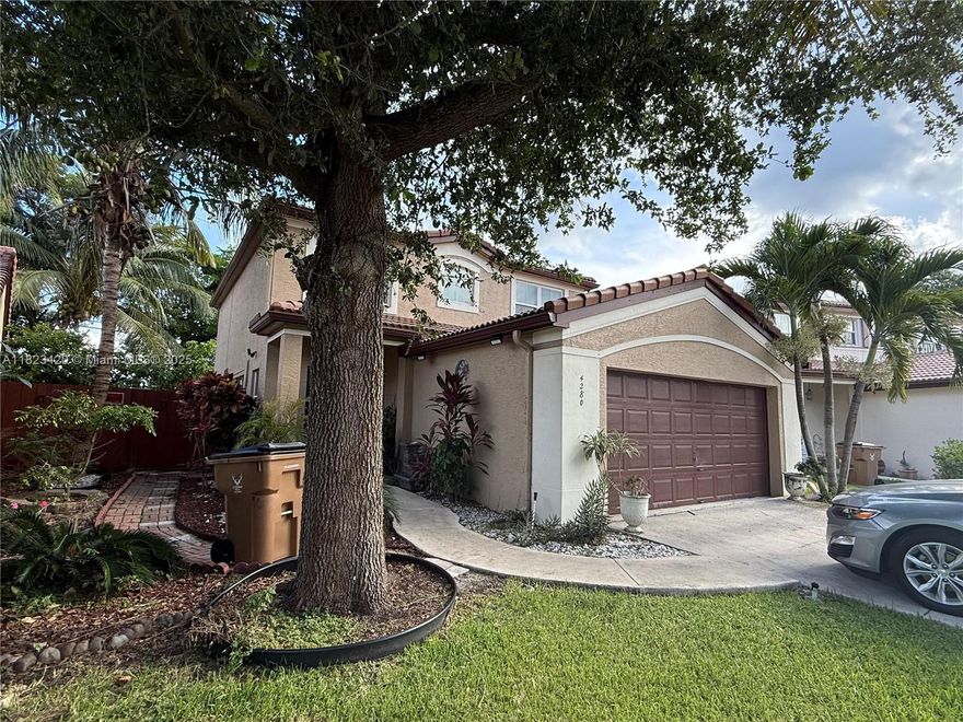 Beautiful, well-maintained home with recent upgrades in every corner! The “popcorn” ceiling was completely removed on the first floor to give the space a more modern look. It features an air conditioning unit renewed 2024 5 tons, impact windows on the second floor with all permissions, and a brand-new fence in both the front and backyard. Additionally, it includes a new washer and dryer, a refrigerator renewed 2 years ago  , and a fully renovated bathroom on the second floor. A new water heater has also been installed.

The true gem of this home is its backyard, filled with fruit trees like avocado, coconut, guava, soursop, and plums — perfect for nature lovers! An excellent opportunity to own a move-in-ready property full of charm and comfort.