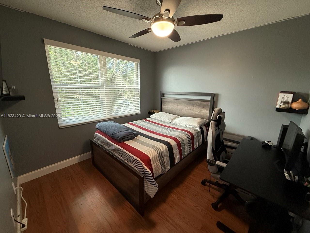 HAMMOCKS AT RIVERGLEN - Residential