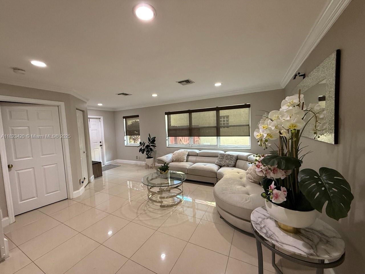 HAMMOCKS AT RIVERGLEN - Residential