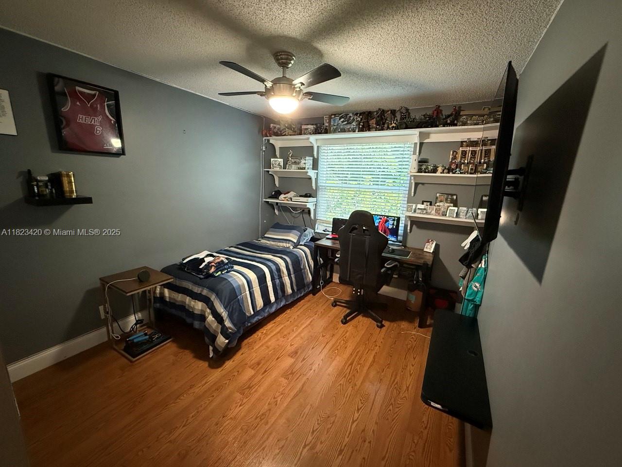 HAMMOCKS AT RIVERGLEN - Residential