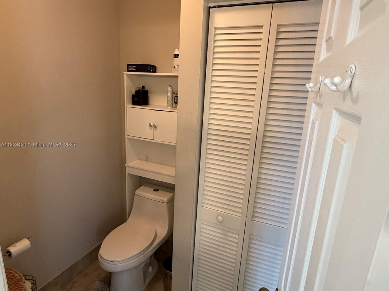 HAMMOCKS AT RIVERGLEN - Residential