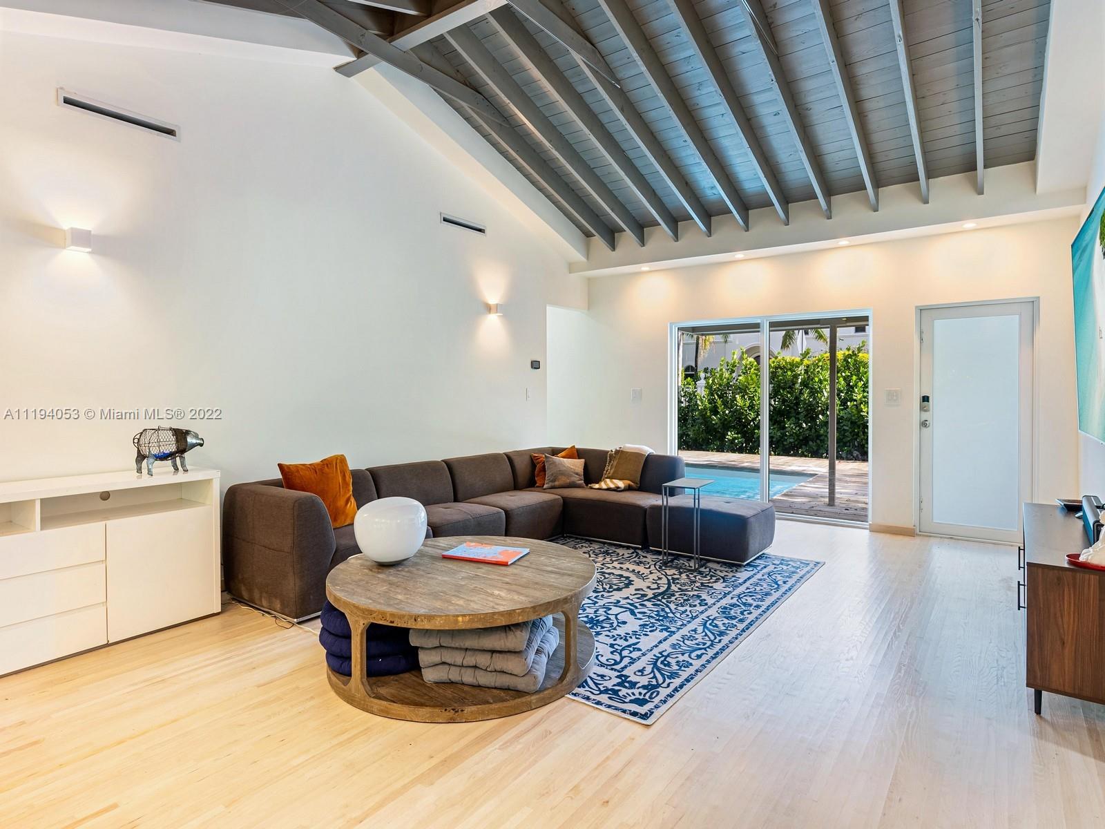 RHODES AMD NEW BISC - Residential Lease