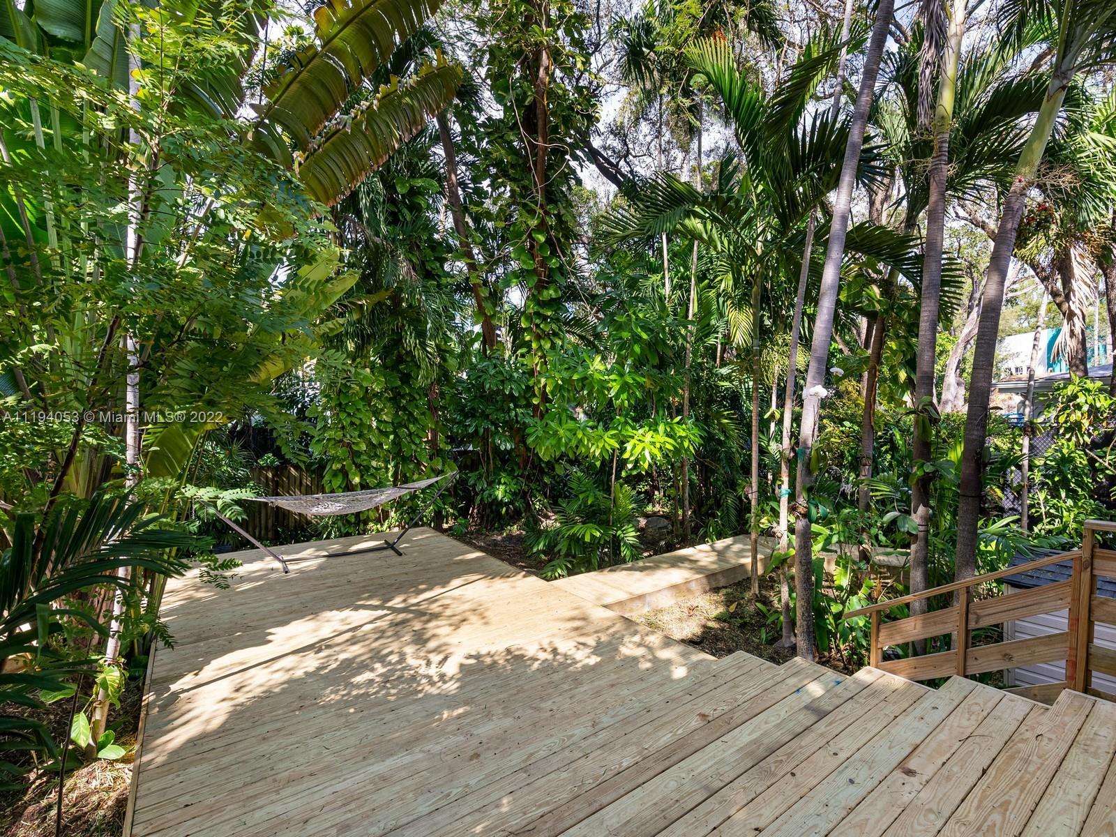 RHODES AMD NEW BISC - Residential Lease