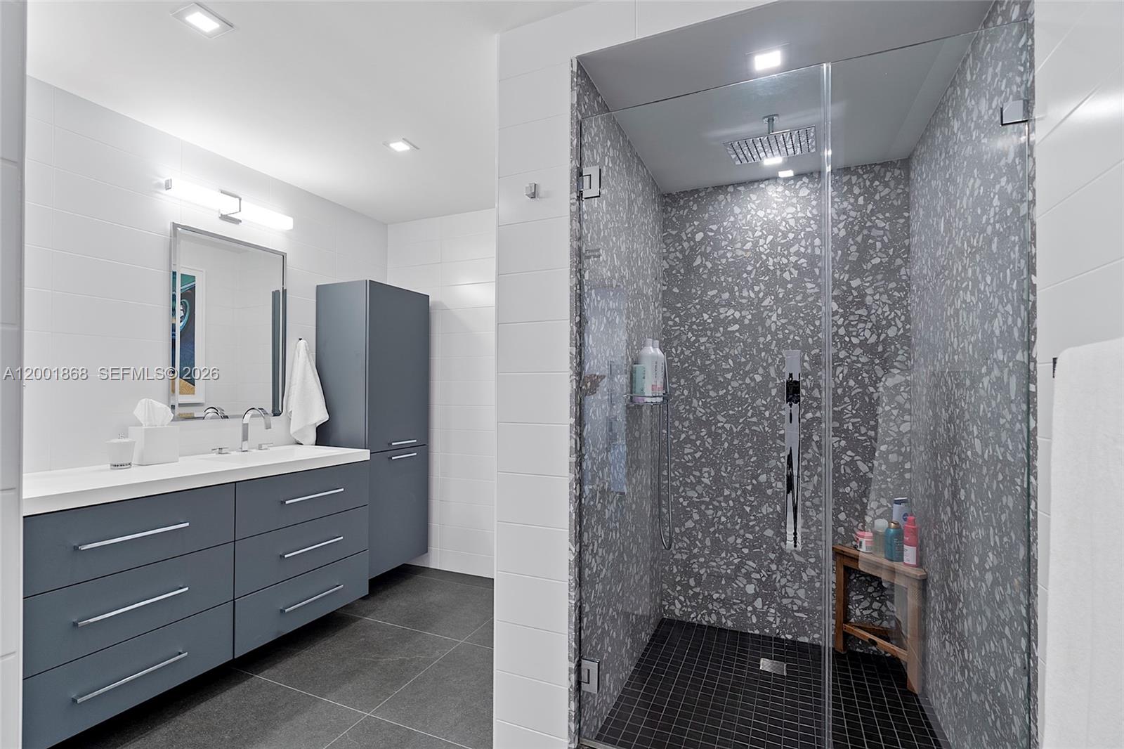 NINE ISLAND AVENUE CONDO - Residential