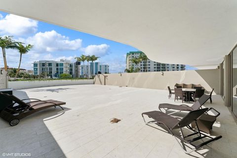 A home in Bay Harbor Islands