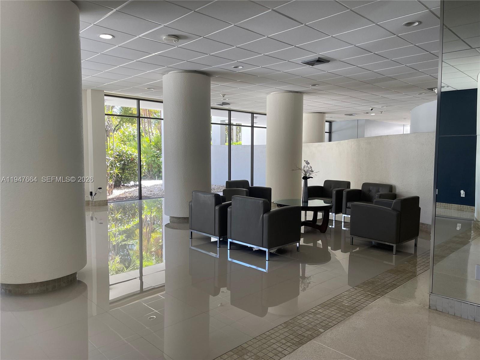 BONAVIDA CONDO - Residential