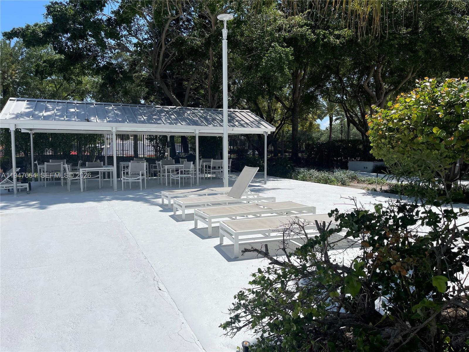 BONAVIDA CONDO - Residential