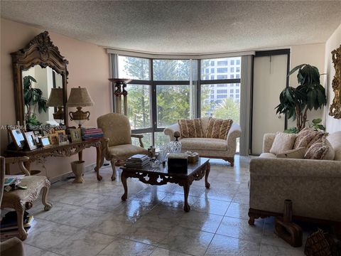 20100 W Country Club Dr 507 Aventura FL 33180
