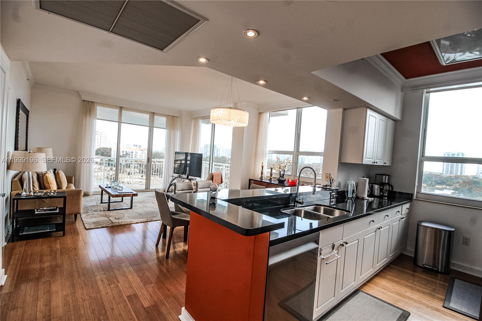 19501 W Country Club Dr 1014