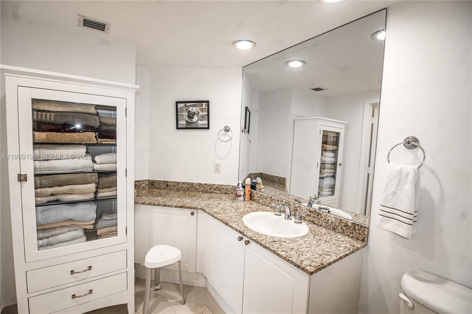 TURNBERRY ON THE GREEN CO - Residential