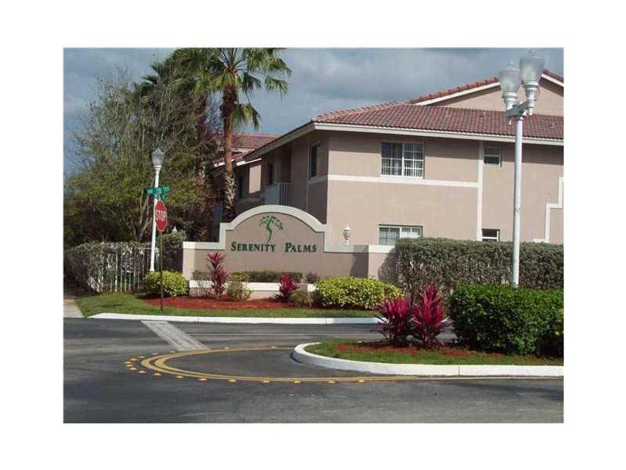 BEAUTIFUL 2 BEDROOM/2BATHROOM SPLIT FLOOR PLAN ON 1ST FLOOR CONDO. LOTS OF UPGRADES, BOTH MASTER BEDROOMS WITH WALK IN CLOSET. KITCHEN WITH STAINLESS STEEL APPLIANCES. LAMINATE FLOORING THROUGHOUT THE UNIT. WASHER/DRYER IN UNIT. GREAT GATED COMMUNITY WITH  MANY AMENITIES, CLUBHOUSE, SWIMMING POOL, EXERCISE ROOM & MUCH MORE. GREAT LOCATION, NEAR NOVA UNIVERSITY, SHOPS, RESTAURANTS & MEMORIAL HOSPITAL. CALL NOW!