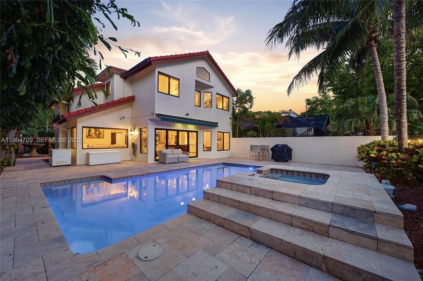 TOWN PLACE CLUB VILLAS - Residential Lease