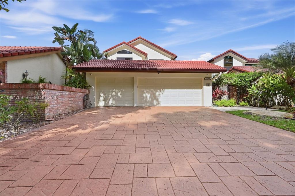 Photo of 21944 Town Place Dr, Boca Raton, FL 33433 (MLS # A11994709)