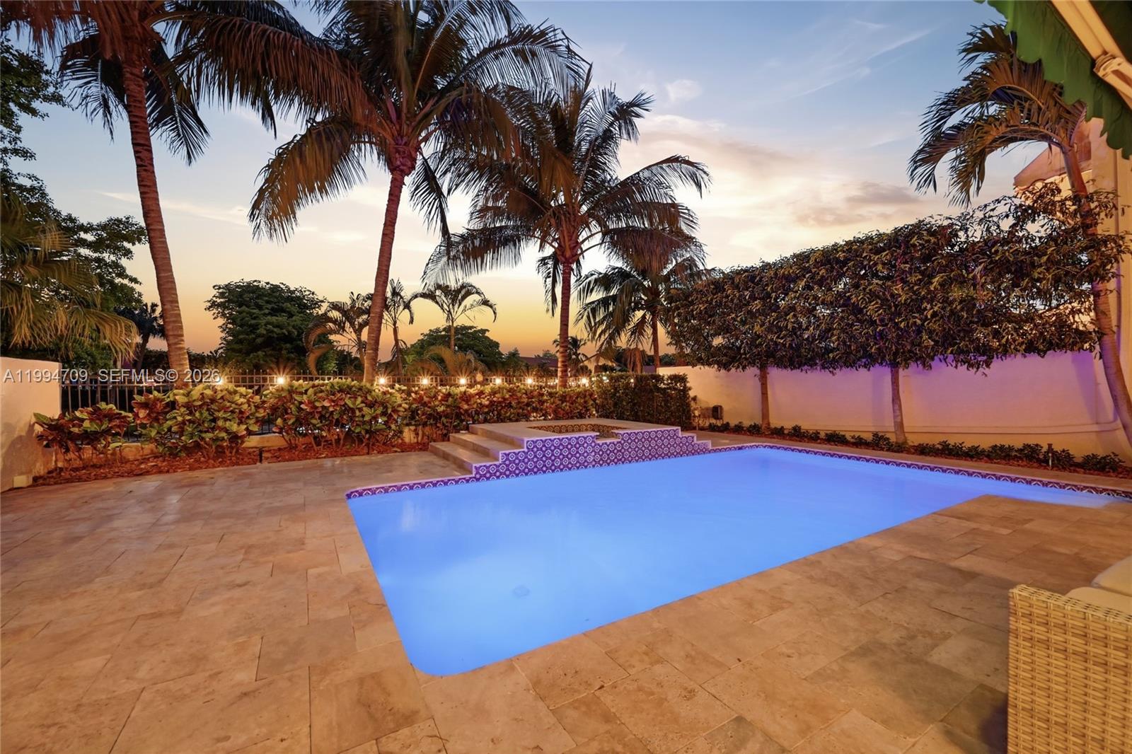 TOWN PLACE CLUB VILLAS - Residential Lease