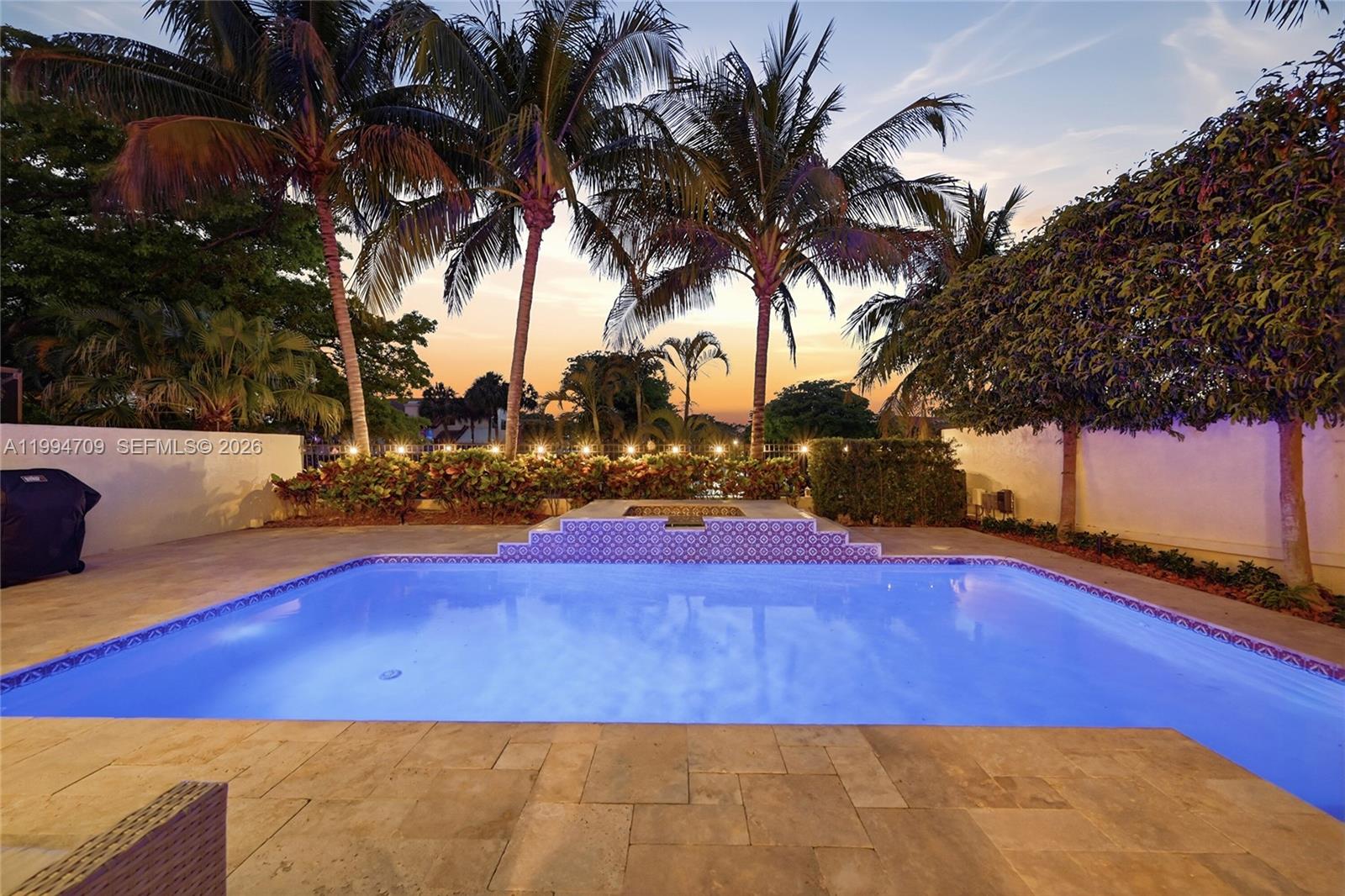 TOWN PLACE CLUB VILLAS - Residential Lease