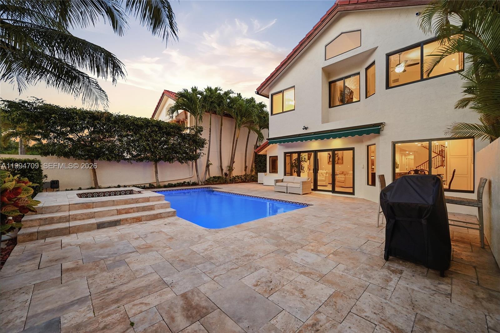 TOWN PLACE CLUB VILLAS - Residential Lease