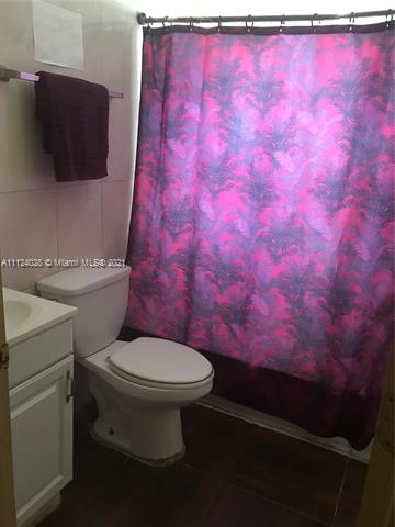 HOME OWNERS PARADISE - Residential