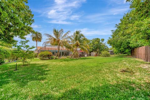 Single Family Residence in Coral Springs FL 8937 3rd Ct 42.jpg