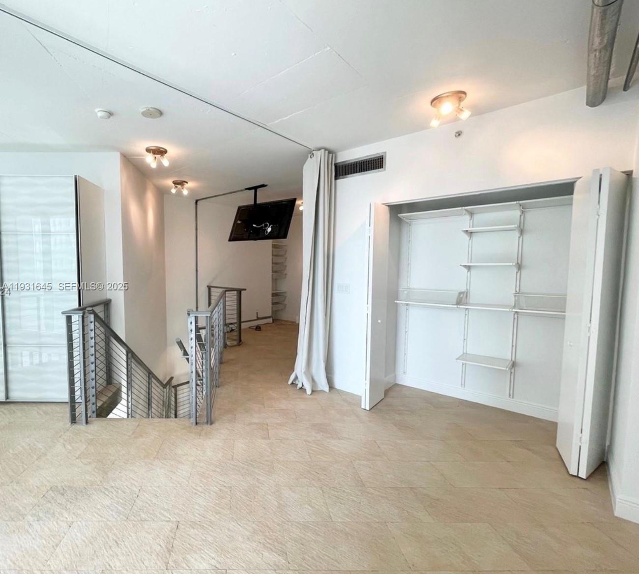 NEO VERTIKA CONDO - Residential