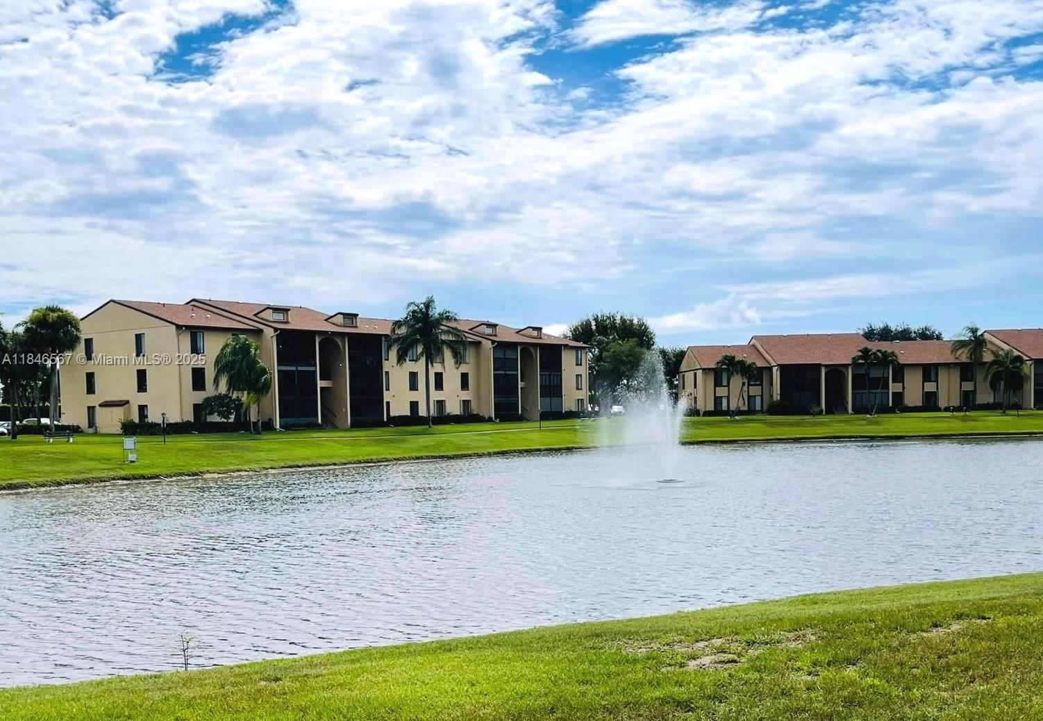 Discover tranquility in this vacant, easy-to-see 2 bd & 2 baths condo in the serene Palm Beach. Featuring a spacious layout and a screened balcony perfect for relaxing, this apartment offers a peaceful retreat in a quiet community. Enjoy great amenities including a pool, hot tub, tennis/pickleball courts, shuffleboard, and bocce courts. For sale and ready for you to make it your own - seize the chance to enjoy a great location with a couple lakes and calm surroundings!
