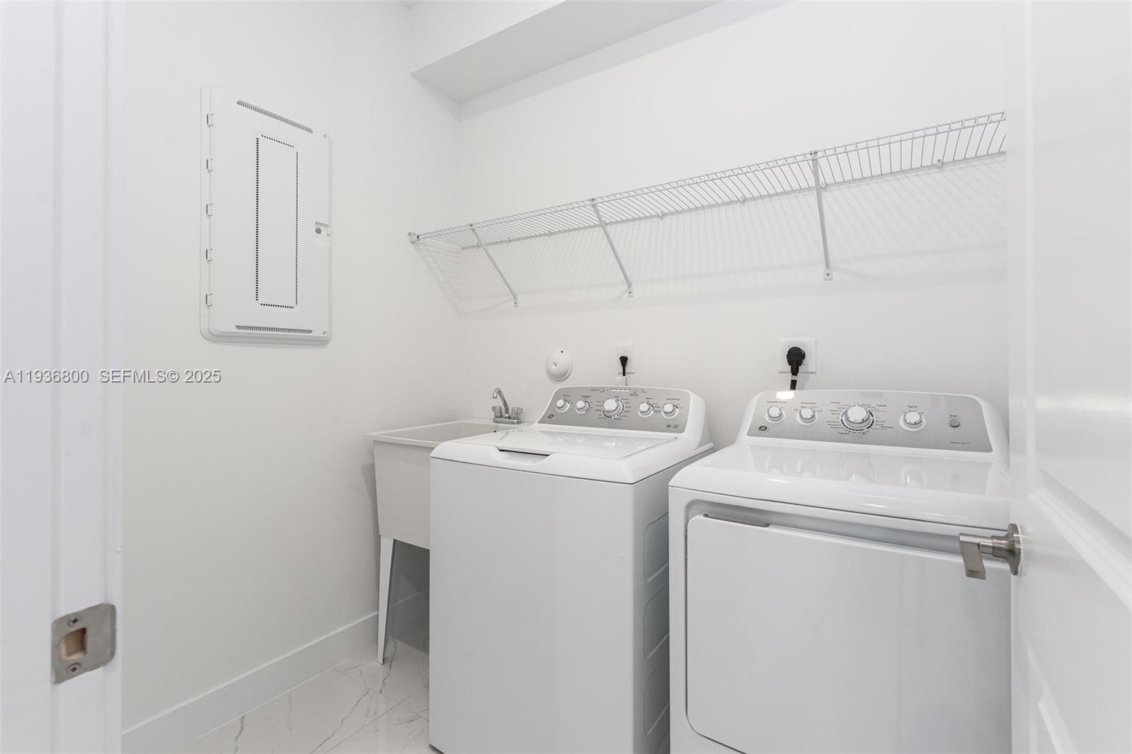 RESERVE AT DAVIE - Residential