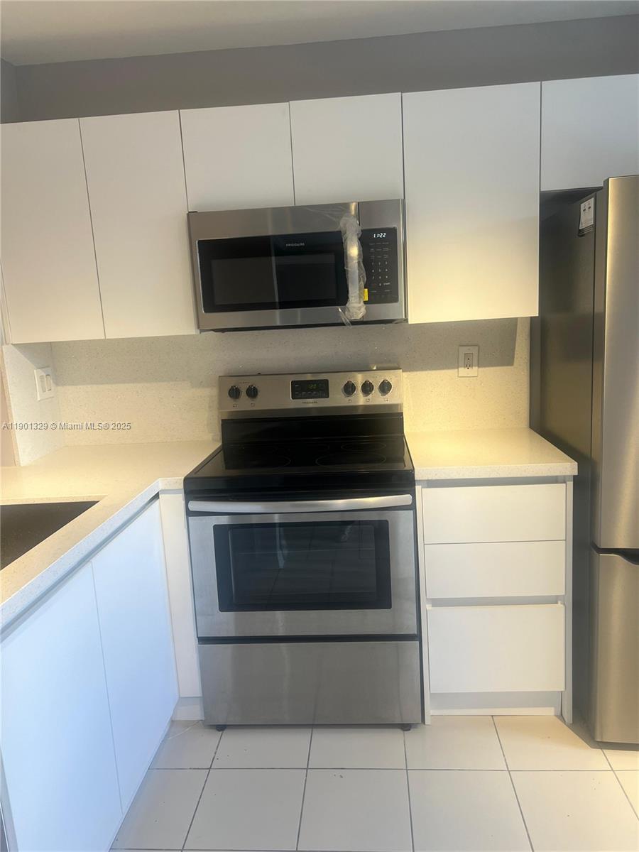 MONTEREY VILLAGE-TWO COND - Residential Lease