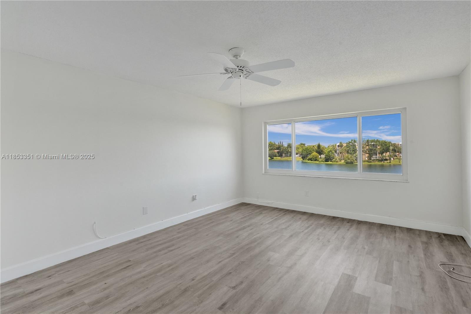 AZURE LAKE CONDO - Residential