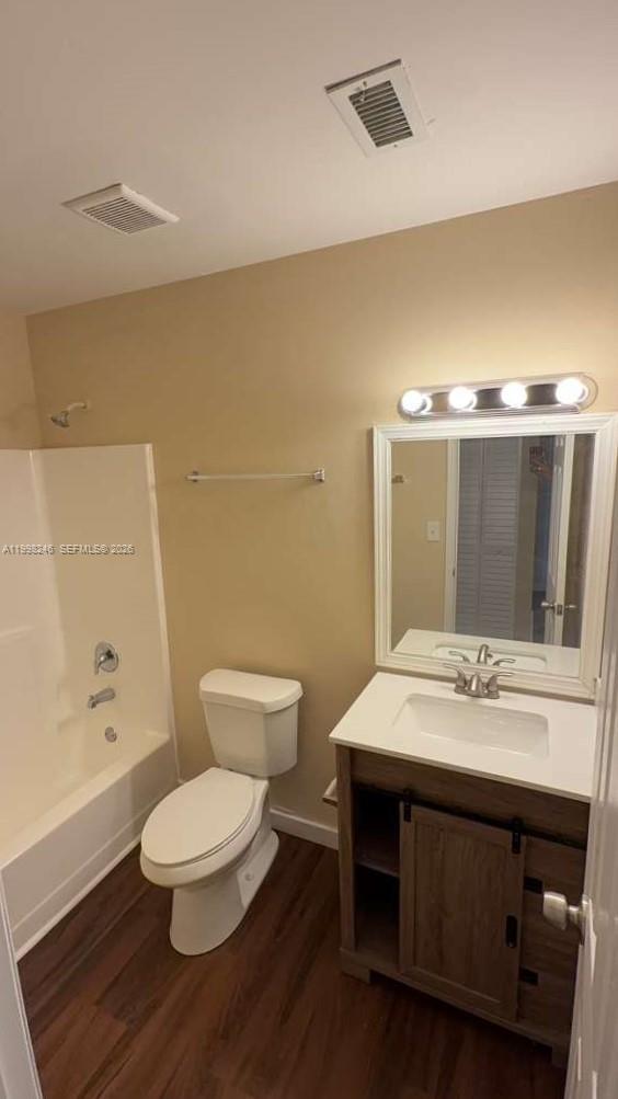 ROYALE GARDENS CONDO - Residential