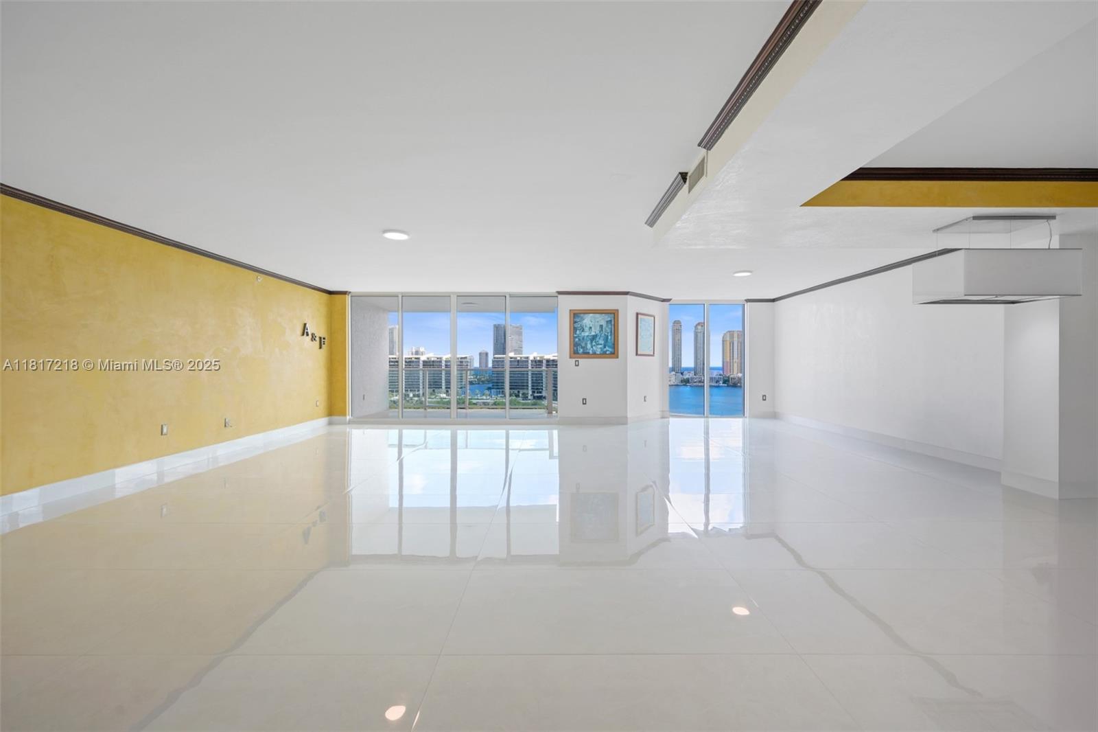 Property for Sale at 3201 Ne 183rd St 1702, Aventura, Miami-Dade County, Florida - Bedrooms: 3 
Bathrooms: 4  - $1,850,000