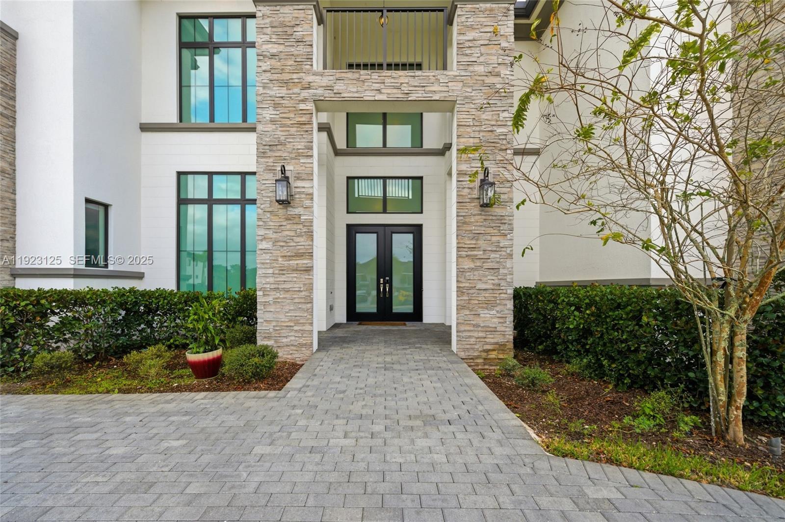 17130 Magnolia Estates Dr