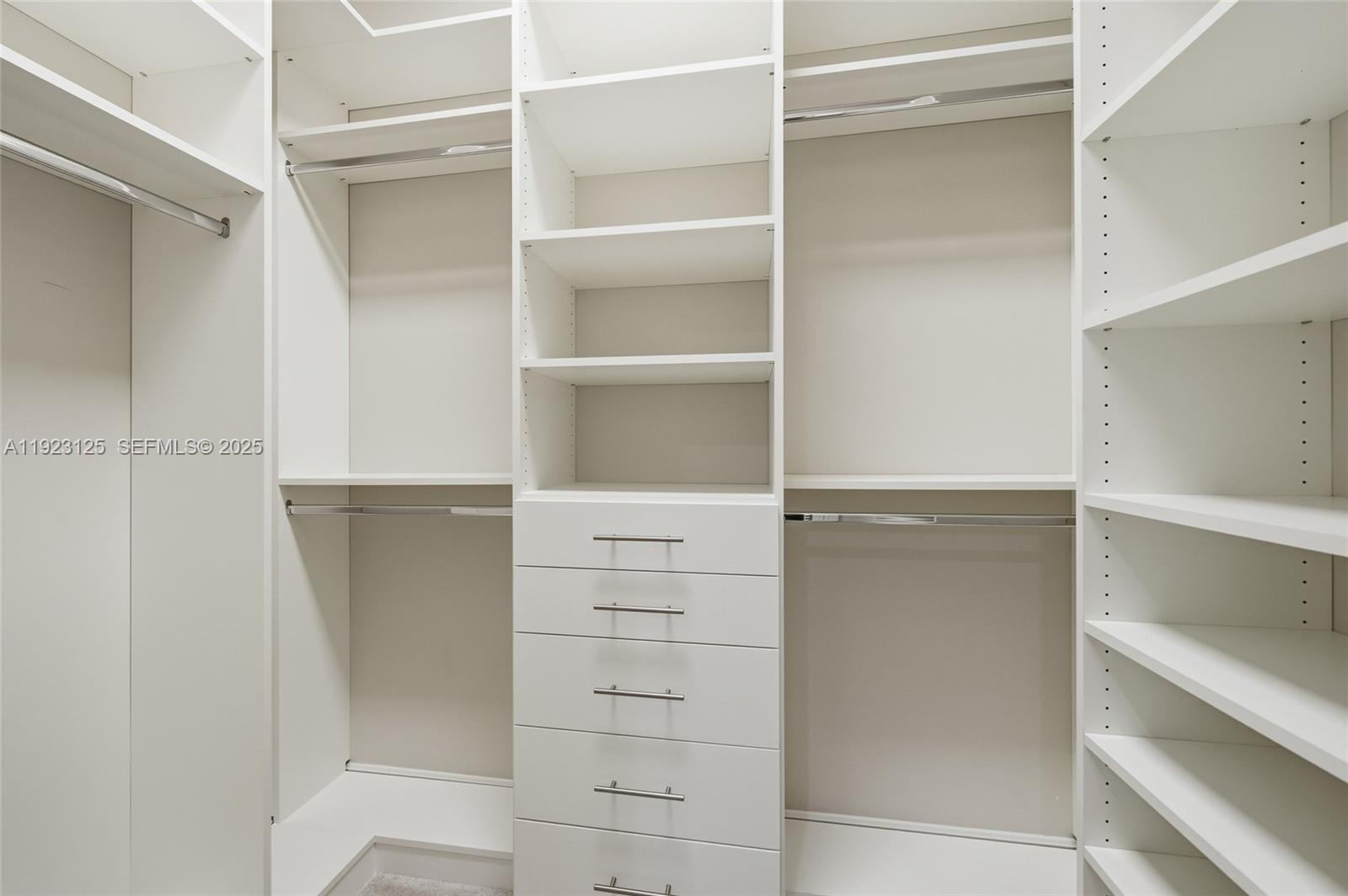 TERRA RANCHES - Residential