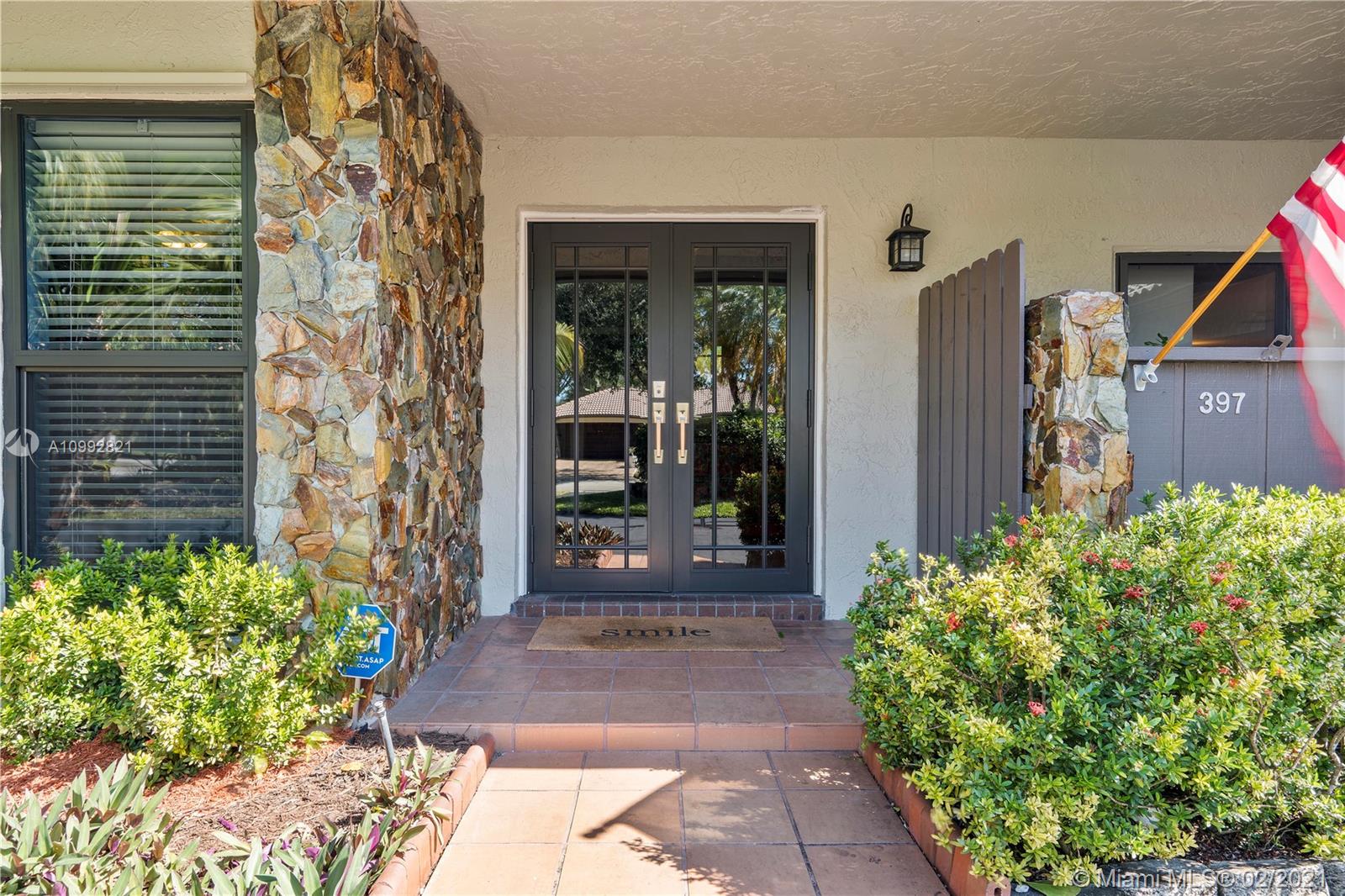 OAK WOOD - Residential